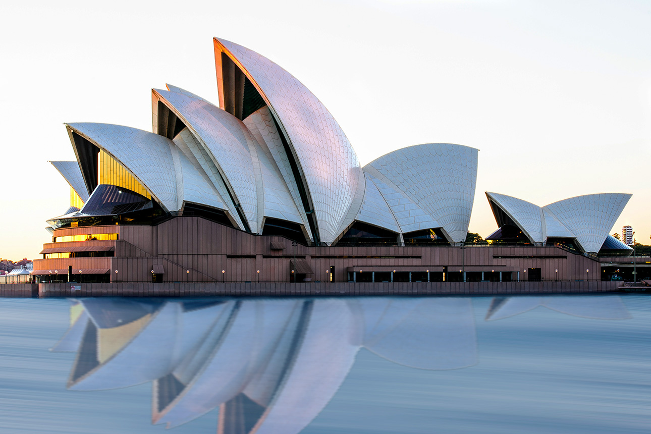 https://unsplash.com/photos/syndey-opera-house-J5IHHz-q9RU?utm_source=unsplash&utm_medium=referral&utm_content=creditShareLink